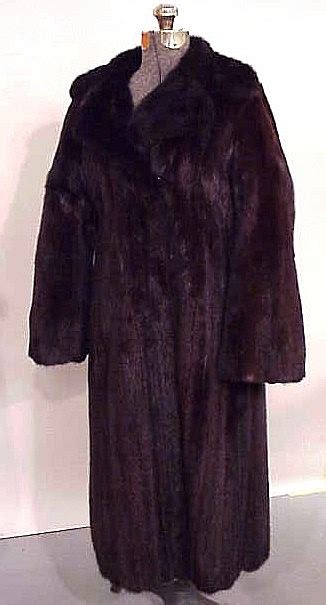 Sold at Auction: Emilio Gucci dark brown mink coat, knee length 